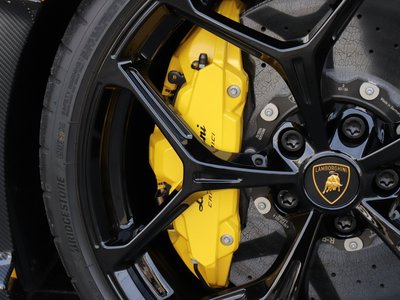 LAMBORGHINI REVUELTO - 9