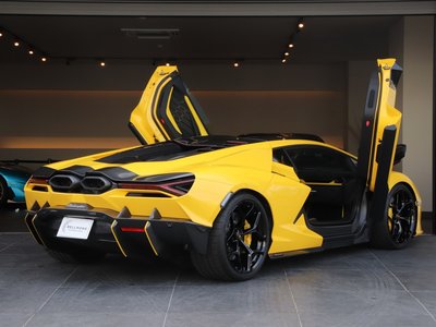 LAMBORGHINI REVUELTO - 4