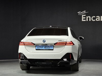 BMW I5 - 3