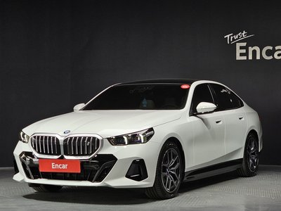 BMW I5 - 1