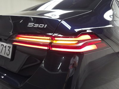 BMW 5 SERIES - 10