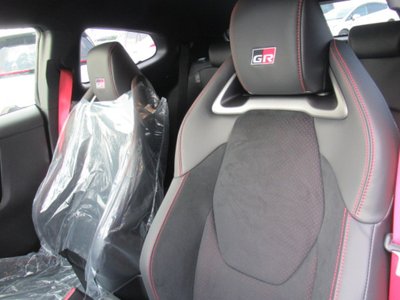 2026 Toyota GR YARIS — миниатюра 20