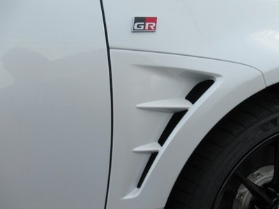 2026 Toyota GR YARIS — миниатюра 23