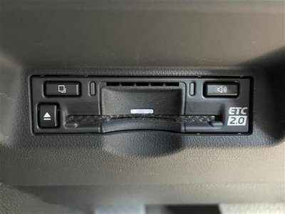 TOYOTA VELLFIRE - 9