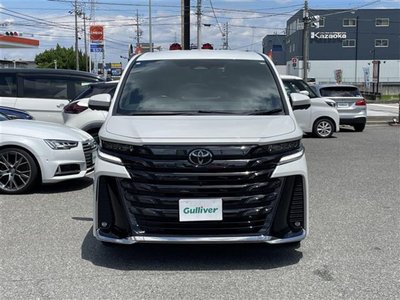 TOYOTA VELLFIRE - 10