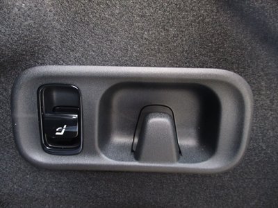 MERCEDES-BENZ C-CLASS - 10