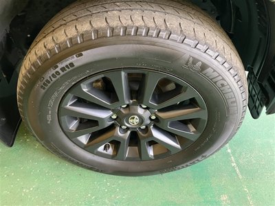 TOYOTA LAND CRUISER PRADO - 5