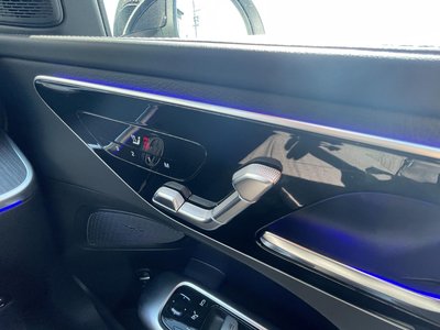2025 Mercedes-BENZ C-CLASS 缩略图 18