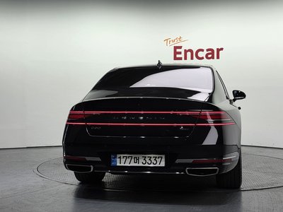 2022 Genesis G90 (RS4) photo 3