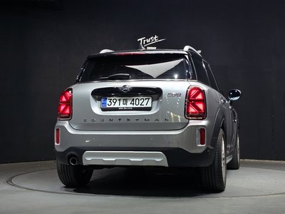 MINI COUNTRYMAN - 3