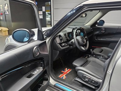 MINI COUNTRYMAN - 10