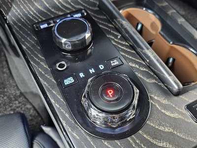GENESIS G80 (RG3) - 9