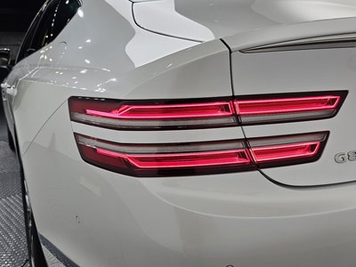 2023 Genesis G80 (RG3) photo 10