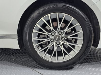 2023 Genesis G80 (RG3) photo 8