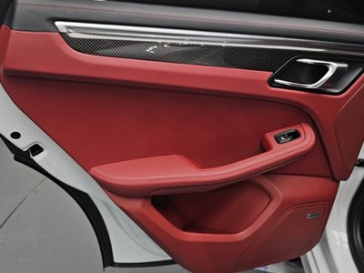 2022 Porsche MACAN — миниатюра 15
