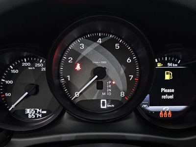 2022 Porsche MACAN — миниатюра 11