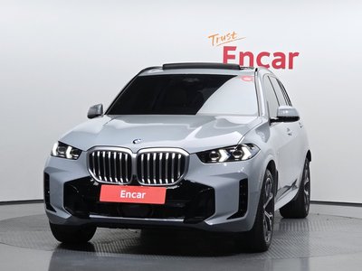 2025 BMW X5 照片 2