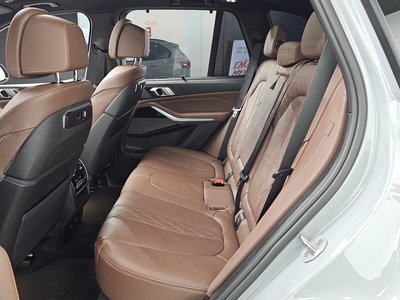 2025 BMW X5 — миниатюра 18