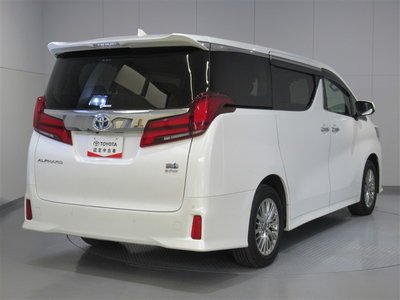 TOYOTA ALPHARD - 3