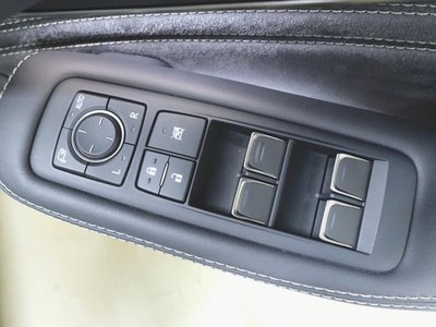 صورة مصغرة 23 لـ 2023 Lexus LS