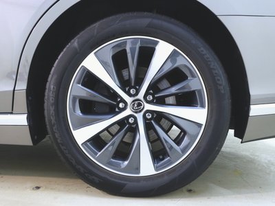 صورة مصغرة 31 لـ 2023 Lexus LS