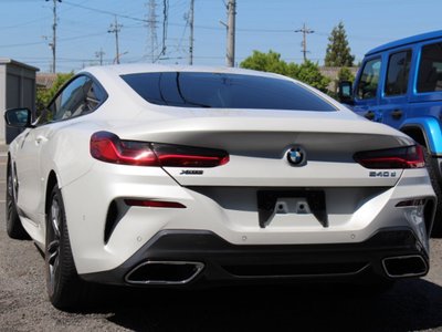 BMW 8 SERIES - 10