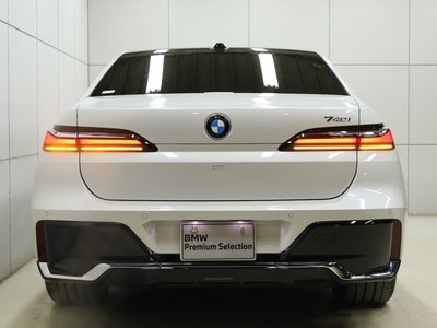 BMW 7 SERIES - 10