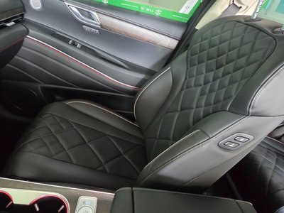 GENESIS GV80 - 10