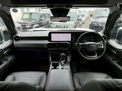 TOYOTA LAND CRUISER - 2