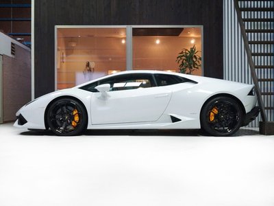 LAMBORGHINI HURACAN - 4