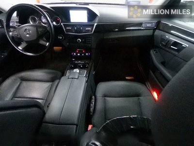 MERCEDES-BENZ E-CLASS - 3