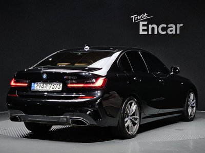 صورة 4 لـ 2021 BMW 3 SERIES