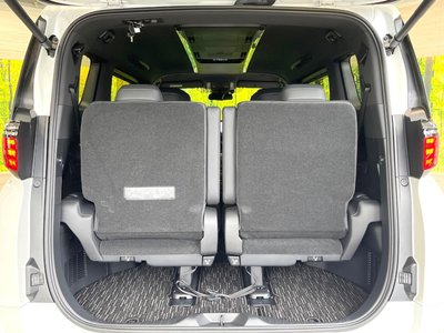 2025 Toyota ALPHARD 缩略图 11