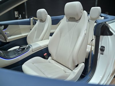 2018 Mercedes-BENZ E-CLASS — миниатюра 18