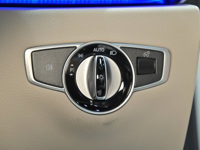 2018 Mercedes-BENZ E-CLASS — миниатюра 28