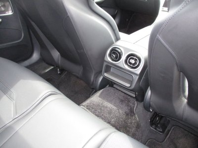 صورة مصغرة 27 لـ 2025 Mercedes-BENZ C-CLASS AMG