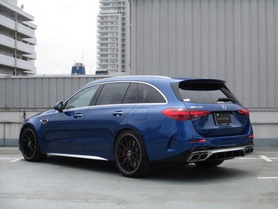 2025 Mercedes-BENZ C-CLASS AMG photo 4