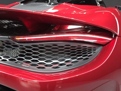 2024 Mclaren 750S 照片 10