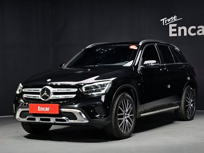 MERCEDES-BENZ GLC - 1