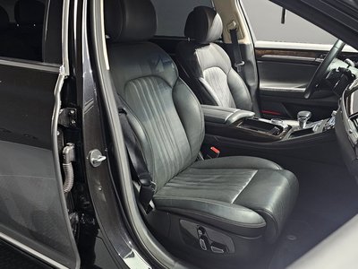 2019 Genesis G90 — миниатюра 18