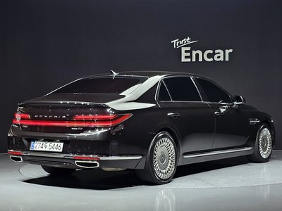 2019 Genesis G90 photo 3