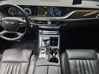 2019 Genesis G90 photo 5