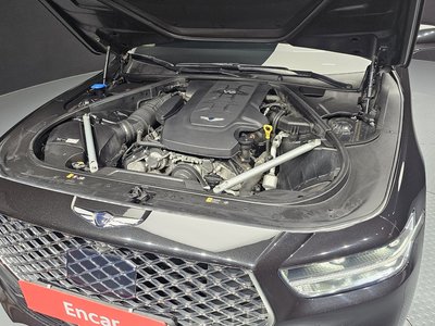 2019 Genesis G90 photo 7