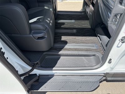 2026 TOYOTA ALPHARD 缩略图 17