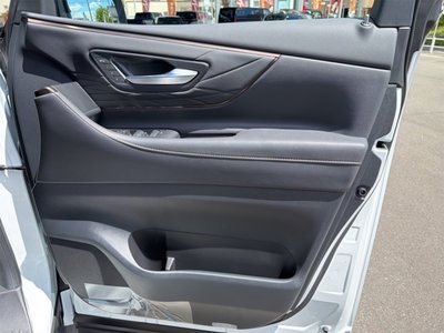 2026 TOYOTA ALPHARD 缩略图 16