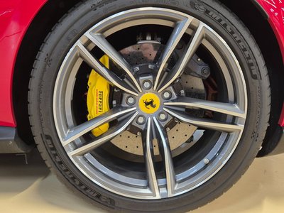 صورة مصغرة 18 لـ 2021 Ferrari ROMA