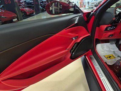 صورة مصغرة 15 لـ 2021 Ferrari ROMA