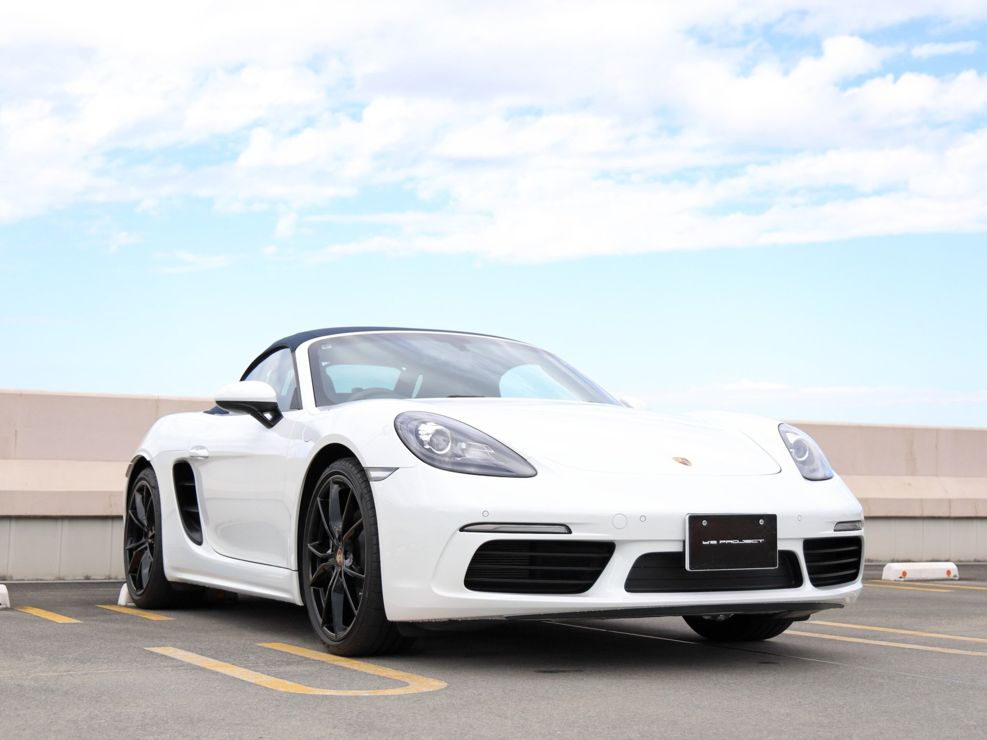 PORSCHE 718 BOXSTER - View 1