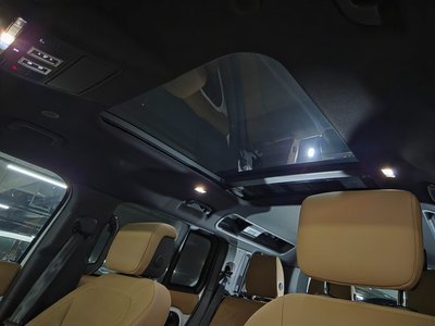 2025 LAND Rover DEFENDER — миниатюра 17