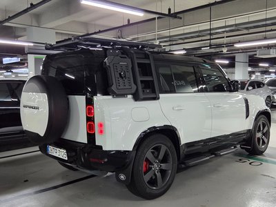 2025 LAND Rover DEFENDER — фото 6
